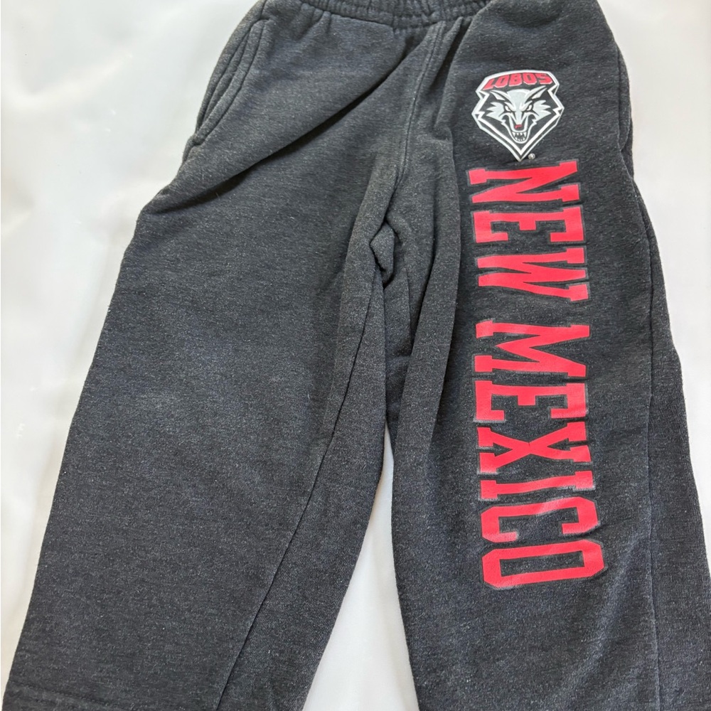 Pro Edge Black Kids Sweatpants with Red New Mexico Lobos Logo XS 4/5 toddler